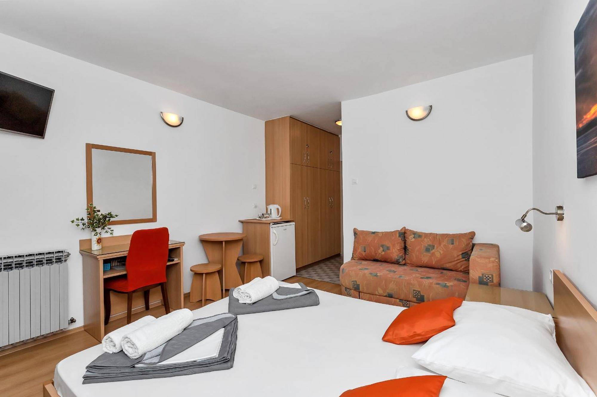 Apartments And Rooms By The Sea Baska Voda, Makarska - 2578 Kamer foto